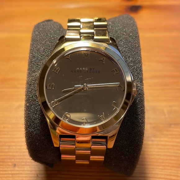 MARC by Marc Jacobs Watch - Picture 1 of 5